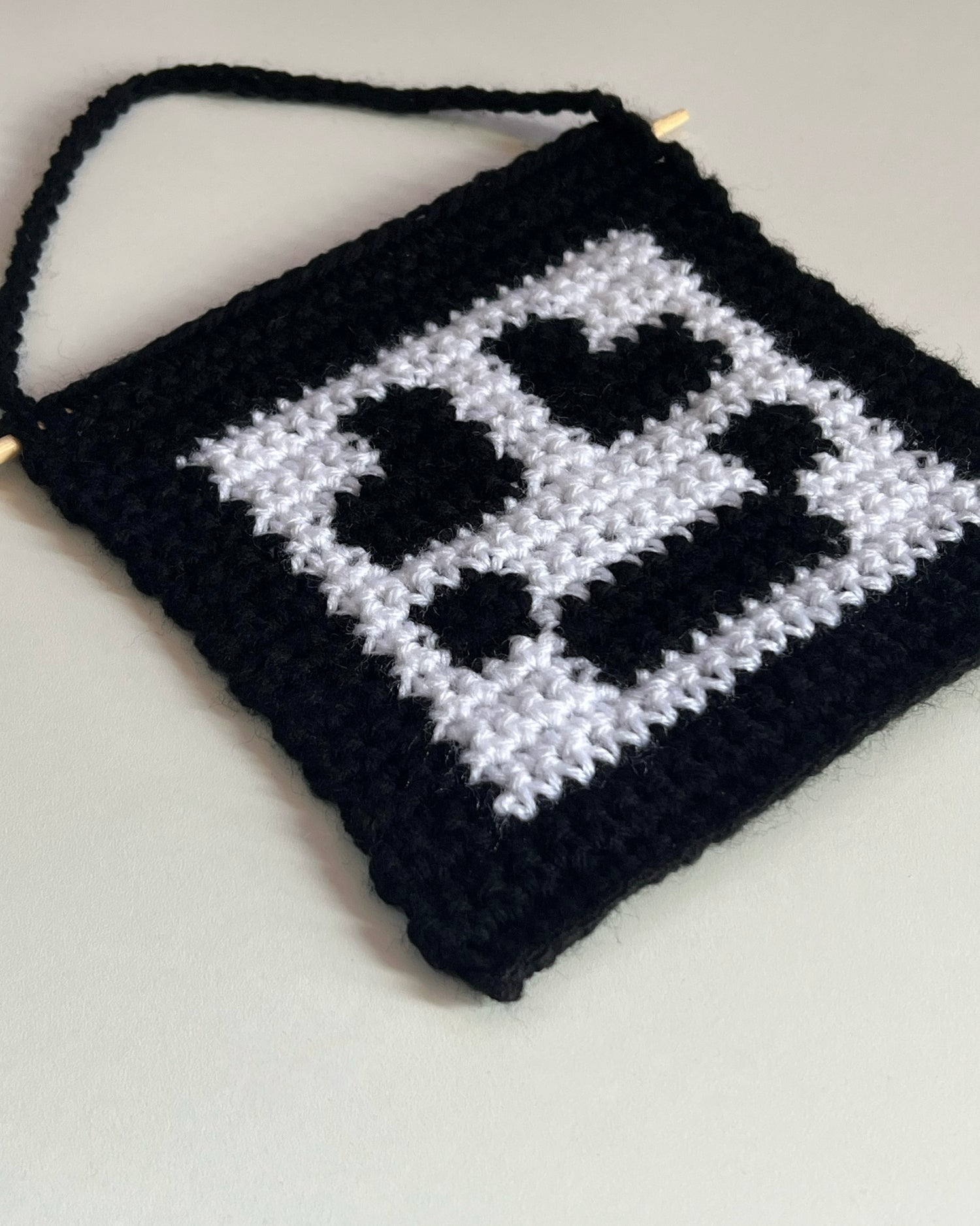 Crochet HyAndHook logo